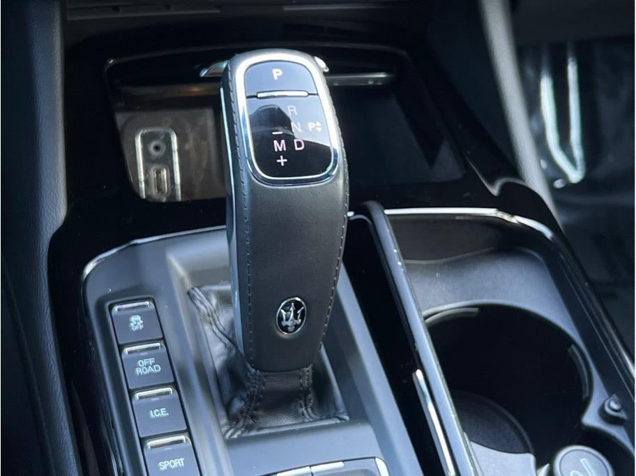 2022 Maserati Levante GT Sport Utility 4D