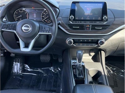 2025 Nissan Altima 2.5 SV Sedan 4D