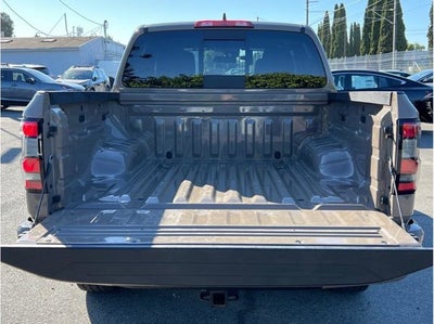 2024 Nissan Frontier Crew Cab PRO-4X Pickup 4D 5 ft