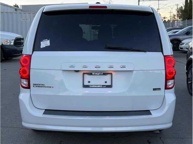 2017 Dodge Grand Caravan Passenger SE Minivan 4D
