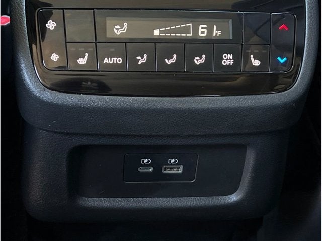 2025 INFINITI QX60 LUXE Sport Utility 4D