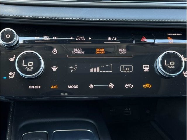 2025 INFINITI QX60 LUXE Sport Utility 4D