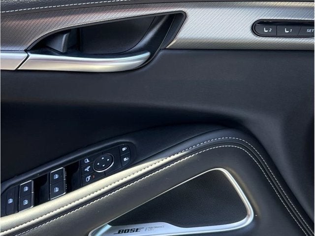 2025 INFINITI QX60 LUXE Sport Utility 4D
